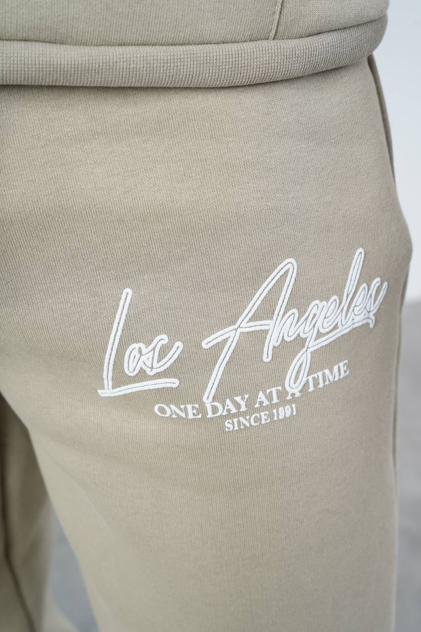 Екип "Los Angeles"